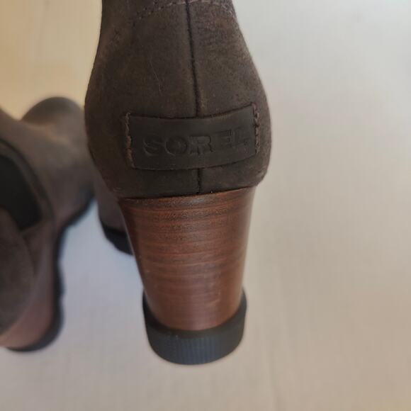 SOREL Women's Joan of Arctic Wedge III Chelsea Boot in Brown Leather size 5.5 w - Picture 6 of 9
